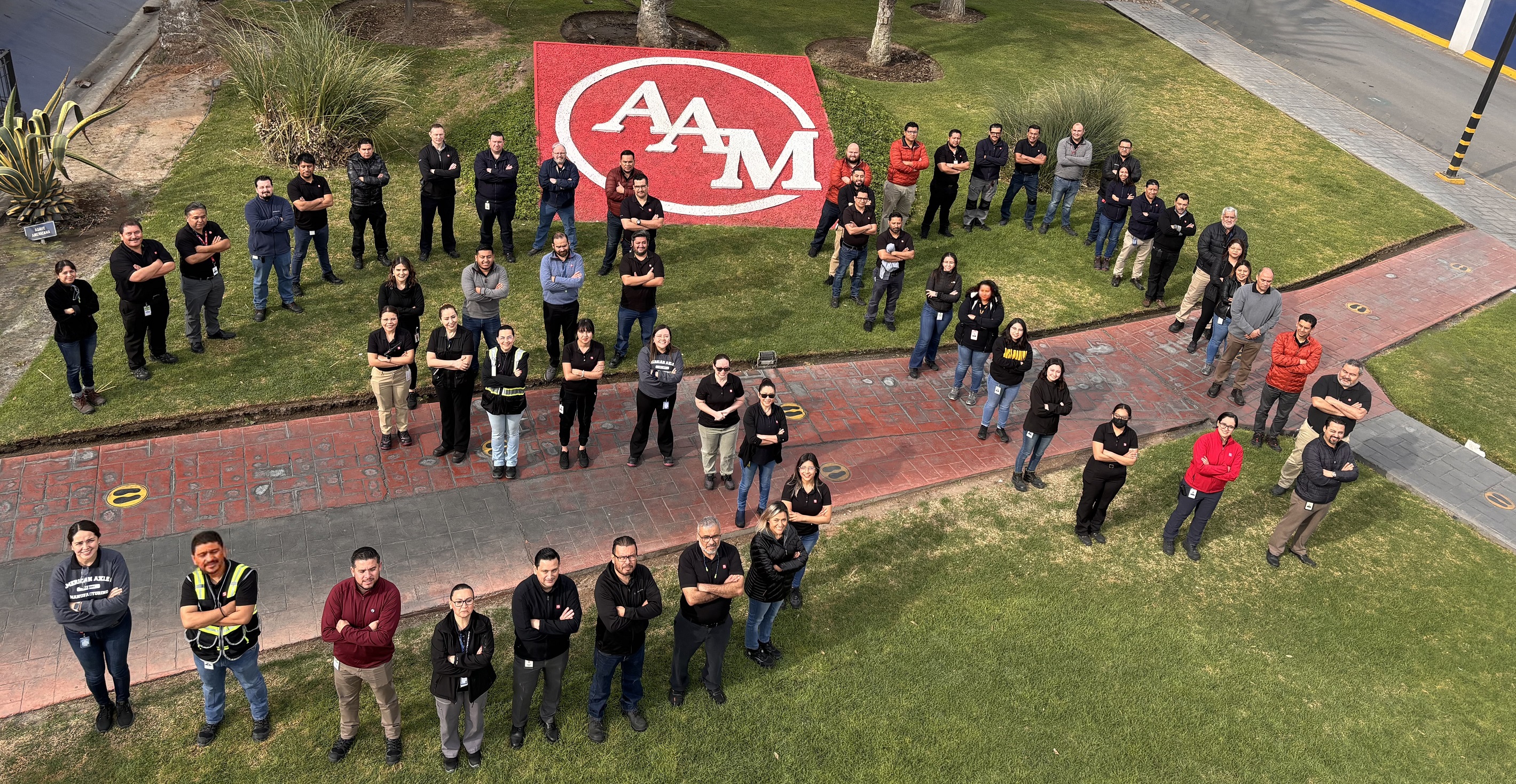 30th anniversary group photo